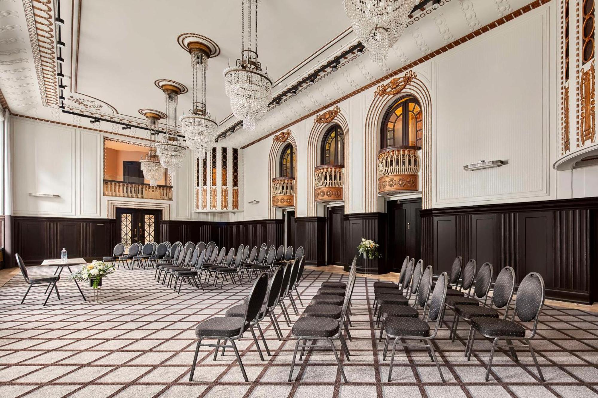 Hotel Nh Collection Grand Hansa